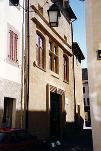 200px-Nostradamuss_house_at_Salon-de-Provence.jpg