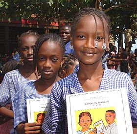 280px-Guinea_schoolgirls.jpg